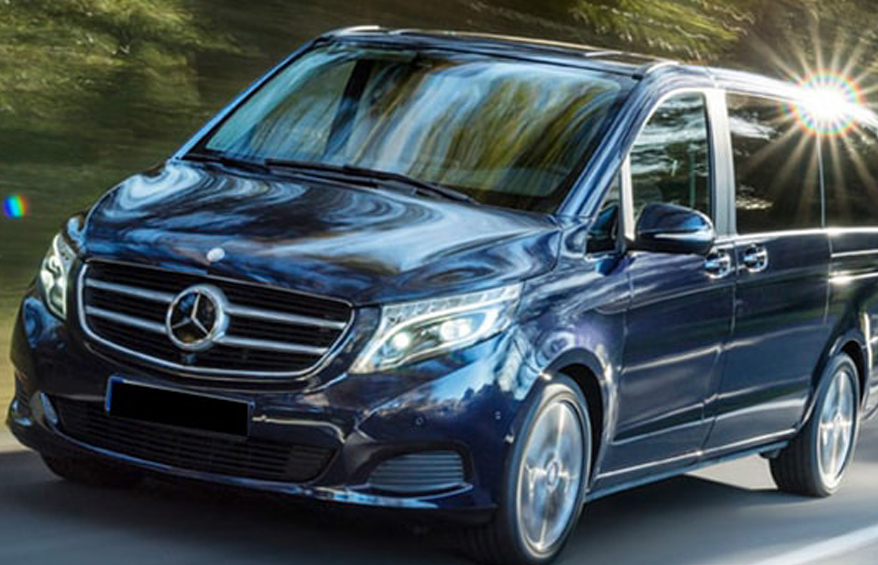 city-cars-mercedes-v-class_opt-min
